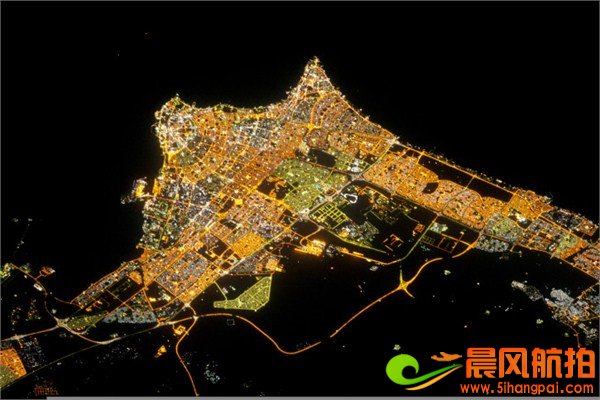 夜晚的地球：NASA航拍世界各大城市夜景图(组图)