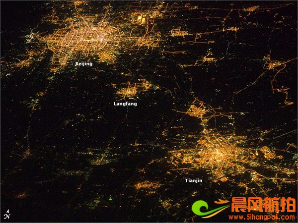 夜晚的地球：NASA航拍世界各大城市夜景图(组图)